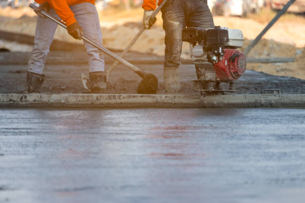 Best Concrete Walkway Installation  in Ben Wheeler, TX